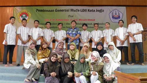 pembinaan generasi muda ldii kota jogja