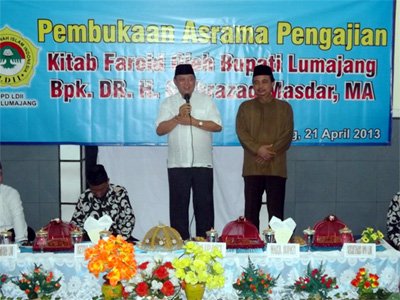 bupati lumajang buka asrama kitab faroidh