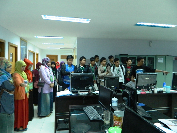 workshop jurnalistik dan ict dpd ldii makassar