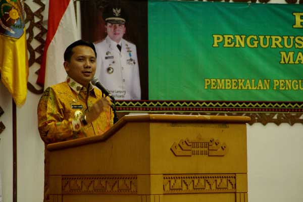 gubernur lampung