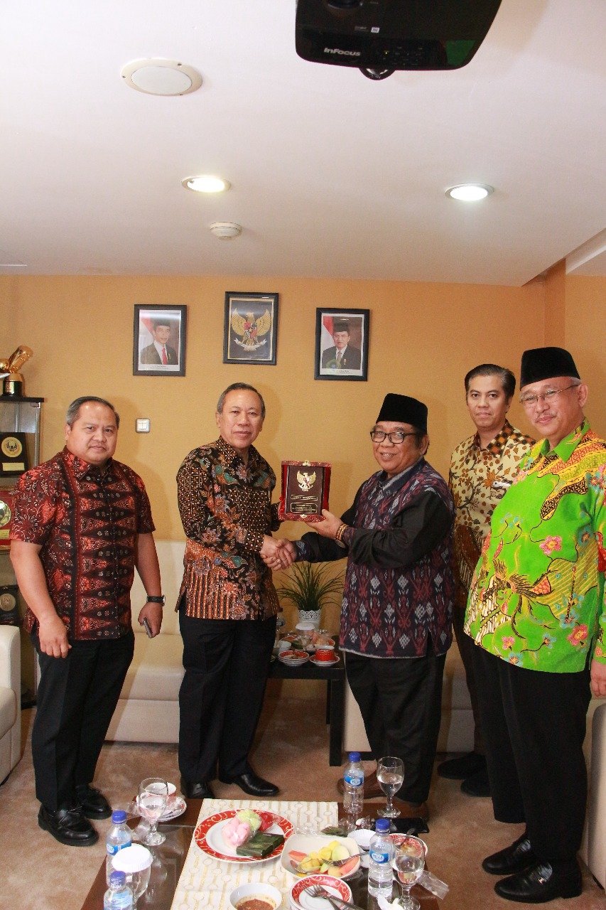 Utusan presiden kunjungan2