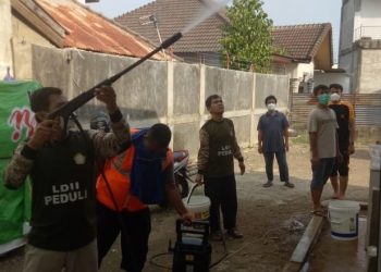 LDII Banda Aceh Semprot Disinfektan di Dayah Al-Huda