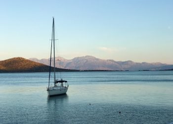 Manusia Dalam Perahu