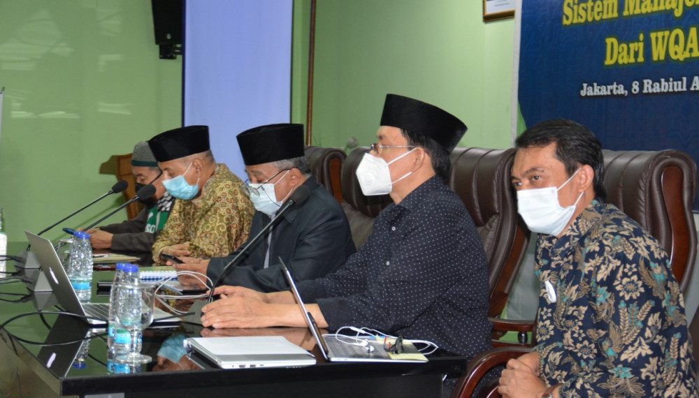 Konferensi pers yang dilaksankan menjelang Munas X MUI, pada Sabtu (21/11) di kantor MUI Pusat.