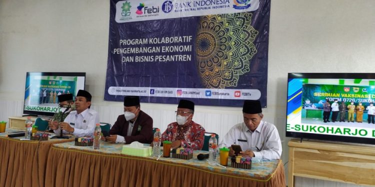 Kolaborasi ini mendorong kemandirian ekonomi di pesantren, menurut KH. Mukhtar Hartanto, Ketua Ponpes Barokah.