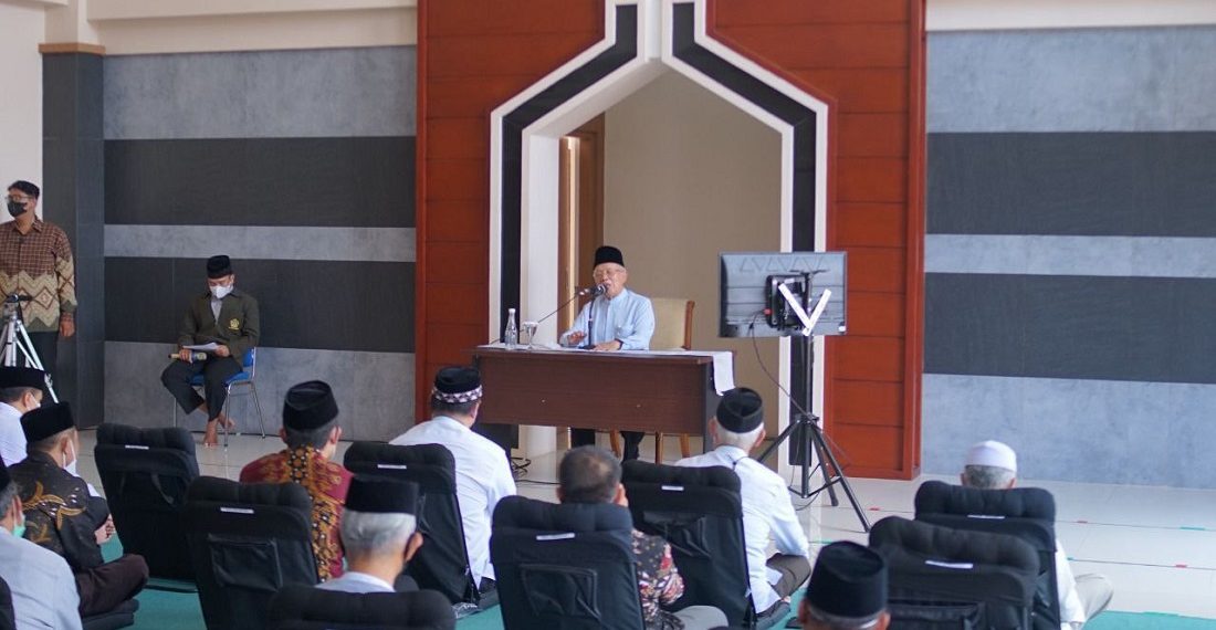 DPD LDII Kota Bandung mengundang Ketua MUI dalam acara Tausiah dan Doa Jelang Akhir Tahun.