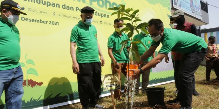 LDII meluncurkan Gerakan Penanaman Pohon di Jakarta. Foto: LINES.