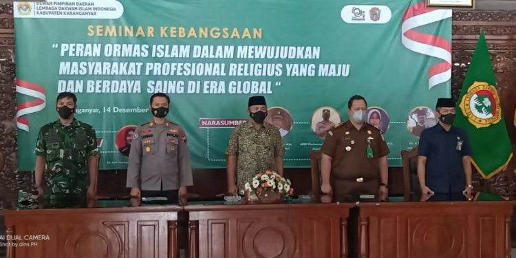 LDII Karanganyar gelar seminar membentuk karakter profesional religius. Foto: Kiriman Daerah.
