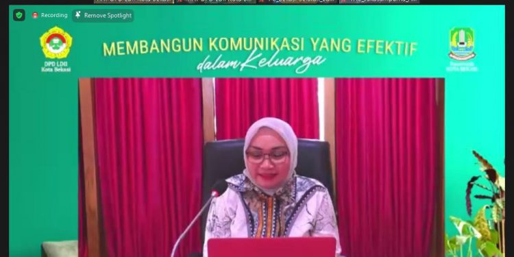 Wiwiek Hangoro Tri Adhianto mengungkapkan pentingnya memilih pasangan sebelum menjalani rumah tangga. Foto: Kontributor LINES.