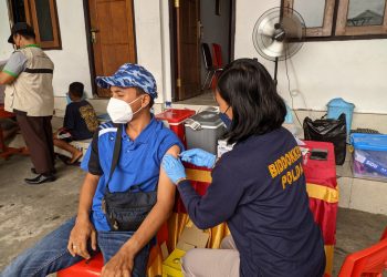 Polres Manokwari dan LDII Gelar Vaksinasi Bersama Kejar Kekebalan Komunal