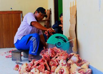 Warga LDII Blitar Tingkatkan Higienitas dan Sanitasi Hewan Kurban