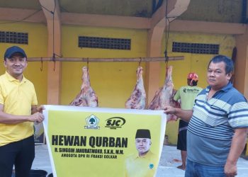 Warga LDII Solo Raya Terima Hewan Kurban dari Anggota DPR
