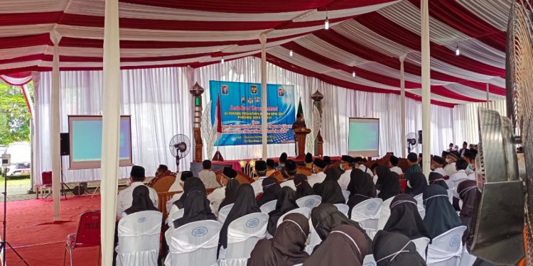 Pembinaan akhlak generasi muda melalui sosialisasi deradikalisasi. Foto: LINES.