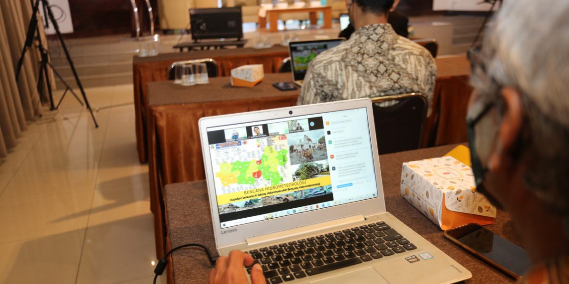 Departemen LISDAL DPP LDII menggelar webinar Sosialisasi Proklim sebagai dukungan program KLHK. Foto: LINES.