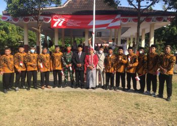 Peringati HUT RI, LDII Berpartisipasi dalam Upacara Bendera di Kecamatan Badas