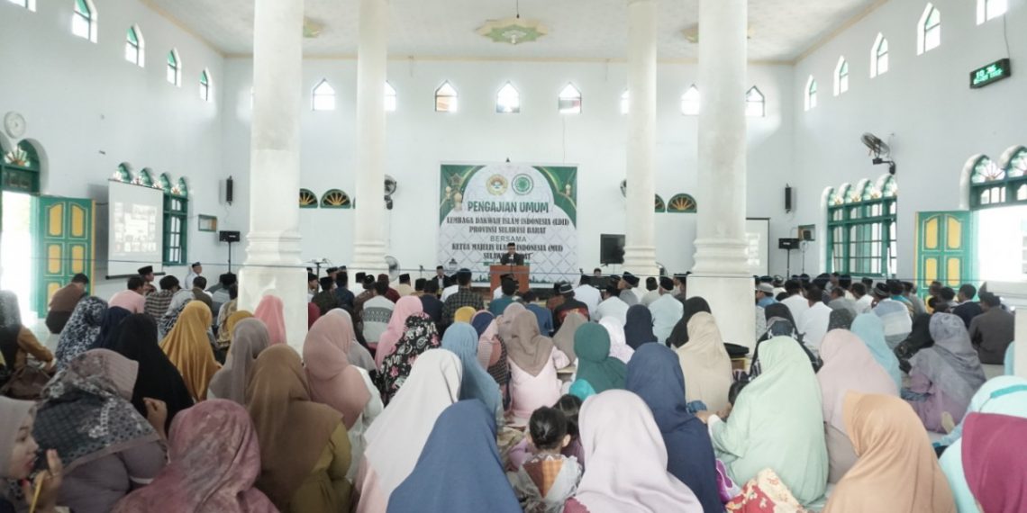 LDII Sulawesi Barat menggelar pengajian umum. Foto: LINES.