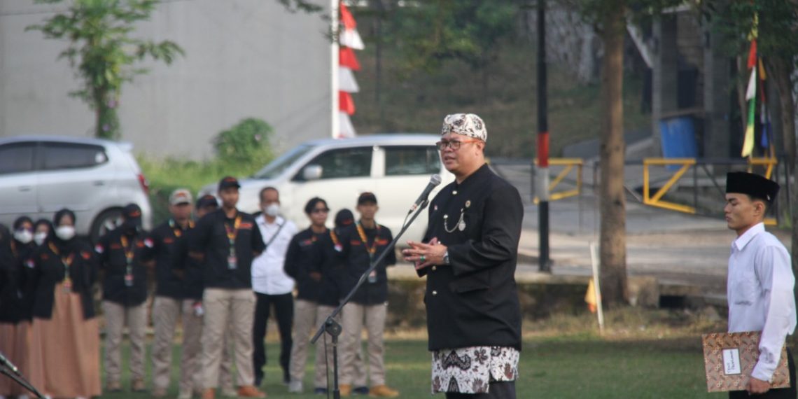 DPW LDII Jabar menggelar upacara bendera. Foto: LINES.