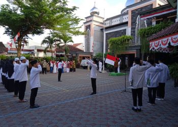 Tanamkan Cinta NKRI pada Santri, PPPM Baitussalam Gelar Upacara Kemerdekaan