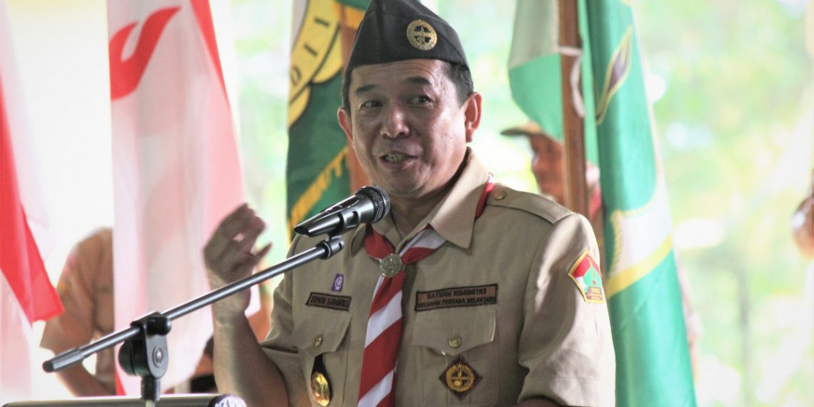 Mabi Sakonas Pramuka SPN Edwin Sumiroza saat memberi pengarahan kepada peserta Kembesnas 2022. Foto: LINES.