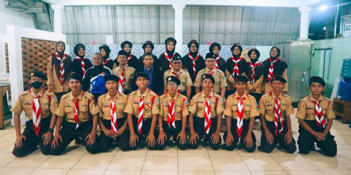 Pramuka Pangkalan Kanzul Mubaarok Bekasi persiapan berangkat mengikuti Kembesnas 2022. Foto: LINES.