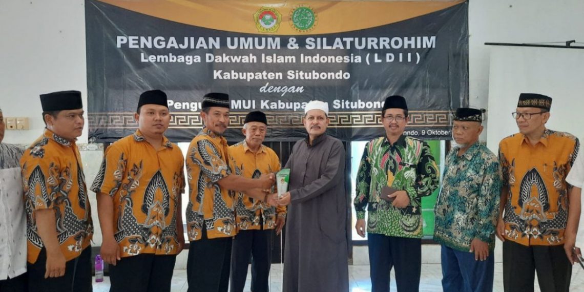 LDII dan MUI Situbondo menggelar pengajian umum sekaligus silaturrahim. Foto: LINES.