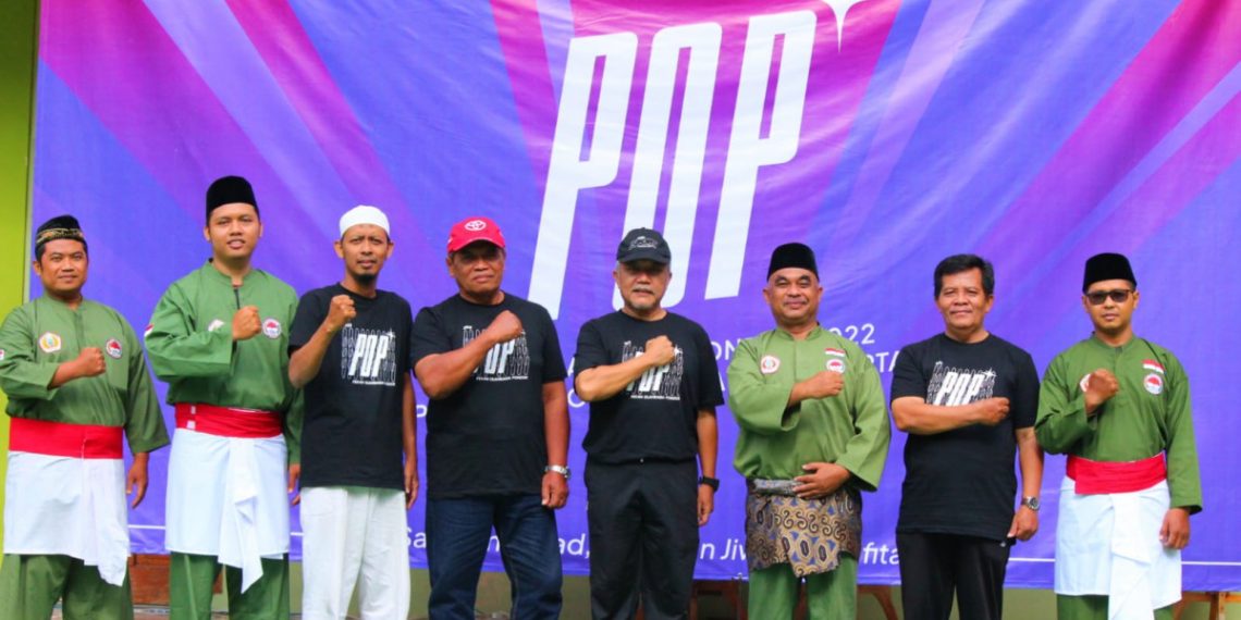 Pembukaan Pekan Olah Raga Pondok di Ponpes Roudlotul Jannah Surakarta kemarin (2/10).