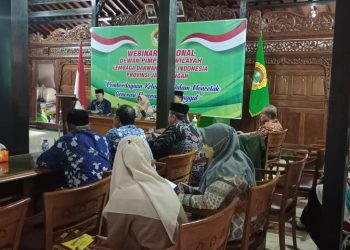 Webinar Pemberdayaan Perempuan LDII Gali Pendidikan yang Relevan di Era Disrupsi