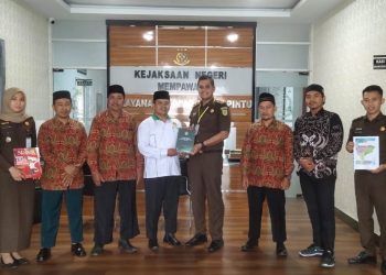 LDII Mempawah Undang Kejari Sosialisasi Hukum kepada Warga