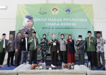 Kejari dan LDII Kota Cimahi Komitmen Membentuk Santri Taat Hukum