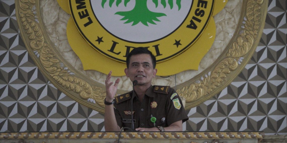 Kejaksaan Negeri (Kejari) Kabupaten Malang berkolaborasi dengan DPD LDII setempat, mengadakan penyuluhan hukum untuk warga dan santri Pondok Pesantren Pelajar dan Mahasiswa (PPPM) Roudlotul Jannah. Foto: LINES.