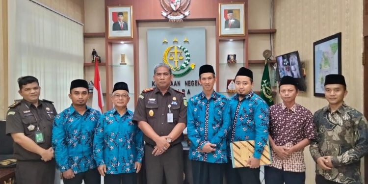 DPD LDII beraudiensi dengan Kepala Kejaksaan Negeri (Kajari) Jepara, Muhammad Ichwan. Foto: LINES.