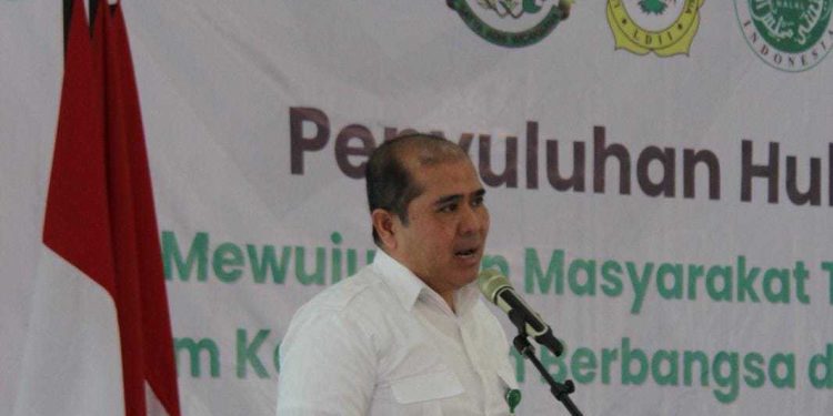 DPW LDII Jawa Barat (Jabar) bekerja sama dengan Kejaksaan Tinggi (Kejati) dan Majelis Ulama Indonesia Jabar mengadakan penyuluhan hukum bagi para pengurus LDII di tingkat provinsi dan kabupaten/kota, pada Kamis (16/3). Foto: LINES.