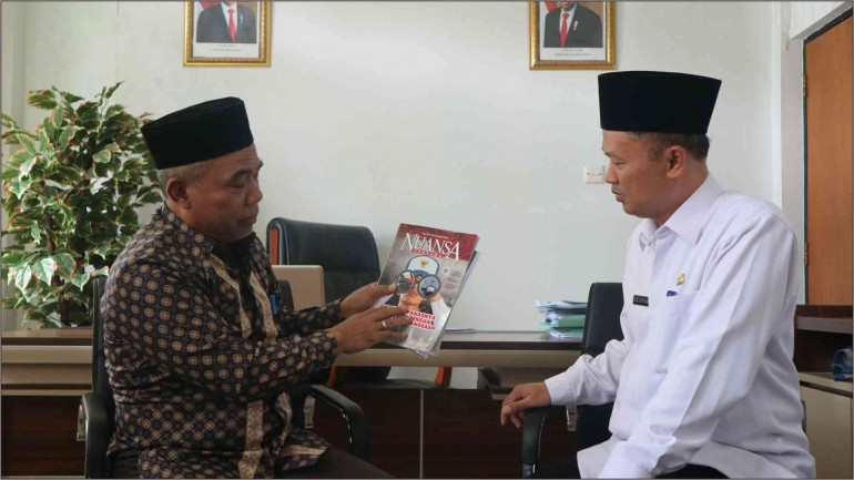 Ketua DPD LDII Kota Bogor Radjab Tampubolon berserta jajarannya beraudiensi ke Kantor Kemenag Kota Bogor, pada Senin (6/3). Foto: LINES.