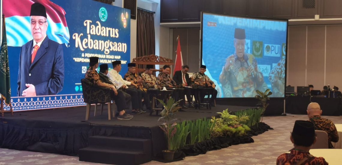 Tadarus Kebangsaan LPOI, mengingatkan bahwa pluralisme tersebut bisa berjalan seiring, dengan adanya sikap gotong royong di lingkup masyarakat. Foto: LINES.