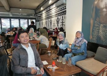 Berawal dari Freelancer, Guru Ngaji Jadi Staf Desain Perusahaan Internasional