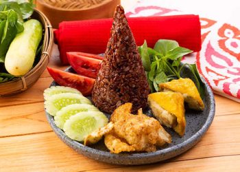 Tips Penuhi Gizi Dengan Makanan Sehat Selama Berpuasa