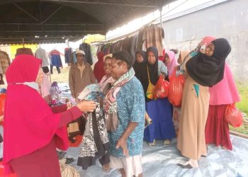 LDII Kota Sorong Gelar Bazar Baju Barokah, Warga Sambut Antusias