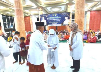 Bupati Banyuwangi Gelar Safari Ramadan dan Tarawih di Masjid LDII