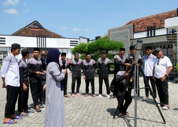 Pondok Pesantren Nurul Hakim Adakan Pelatihan Pengenalan Ilmu Astronomi