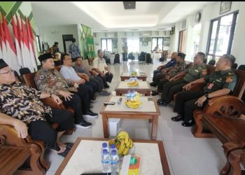 Pusat Sejarah TNI Kunjungi Ponpes Minhaajurrosyidin, Ajak Santri Ketahui Sejarah Bangsa
