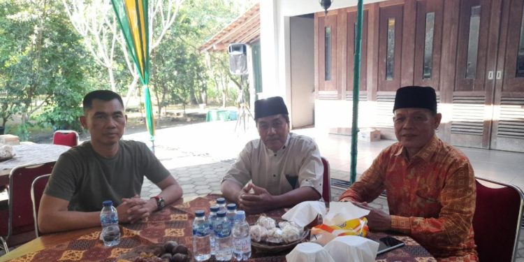 Bupati Gunungkidul Sunaryanta menggelar open house dengan mengundang para pejabat di lingkungan pemerintah Kabupaten Gunungkidul, ormas keagamaan, tokoh masyarakat. Foto: LINES.