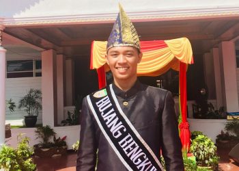 Ruri Aulia Pemuda LDII Gemar Belajar Bahasa dan Akhirnya Melanglang Buana