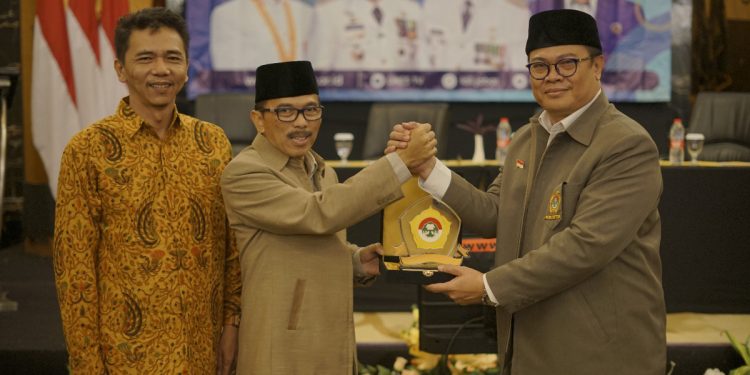 Sekitar 90 mahasiswa LDII mengikuti “Sosialisasi Penguatan Kelembagaan DPW LDII Provinsi Jawa Barat” yang diselenggarakan pada Sabtu (10/6). Foto: LINES.