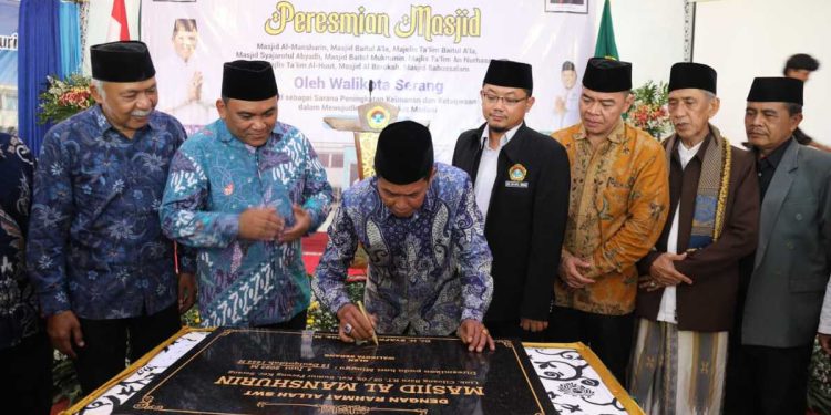 Peresmian Masjid di Serang