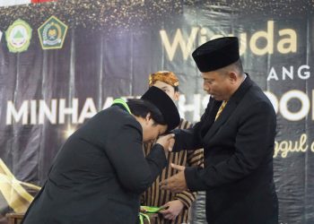 Santun dan Profesional Religius Kunci Kesuksesan Siswa Minhajushobirin Islamic School