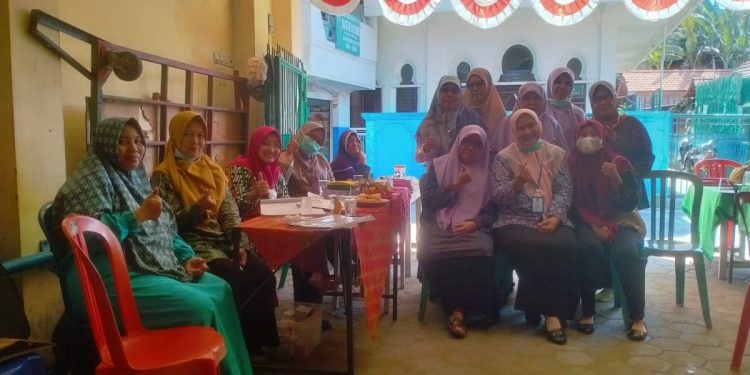 Kantor PC LDII Kecamatan Taman Kabupaten Sidoarjo, Jawa Timur, menjadi lokasi kegiatan Pos Pelayanan Terpadu (Posyandu) di kecamatan tersebut pada Selasa (18/7). Foto: LINES.