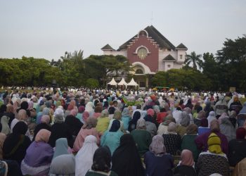 Buktikan Tidak Eksklusif, Ribuan Warga LDII Depok Salat Ied di Lapangan Terbuka