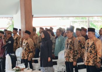 Ketua DPD LDII Kabupaten Banyuwangi KH Astro Junaedi dilantik sebagai anggota Dewan Penasihat ICMI