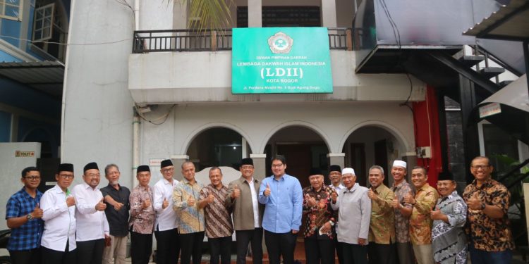 DPD LDII Kota dan Kabupaten Bogor serta Cianjur menerima silaturahim para anggota DPR RI dari Fraksi Golkar di Sekretariat DPD LDII Kota Bogor pada Senin (21/8). Foto: LINES.