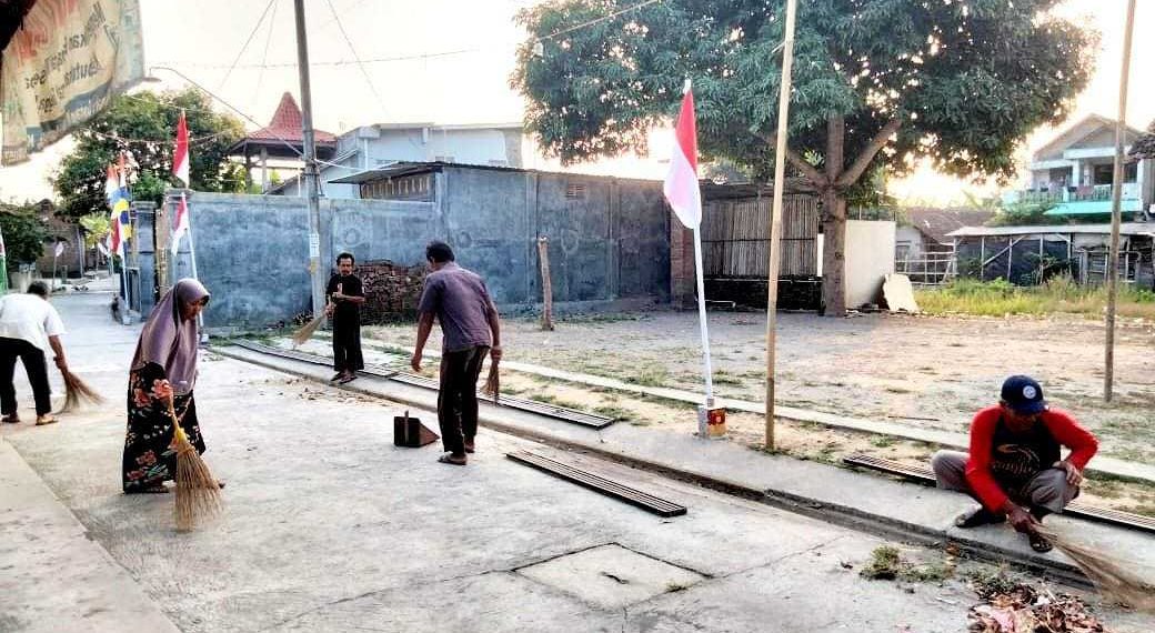 Kerja Bakti Nasional LDII LDII Gotong Royong Kerja Bakti Nasionalisme Kebangsaan Merah Putih Bersih Suci Mengepel Ngepel Solid RakernasLDII2023